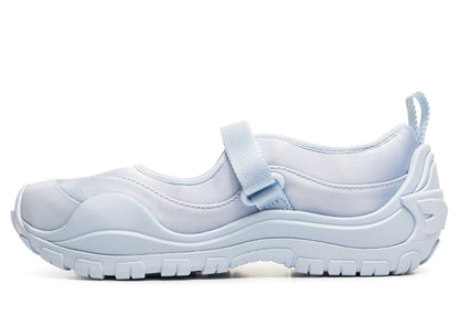 studio-shot-v9-91101