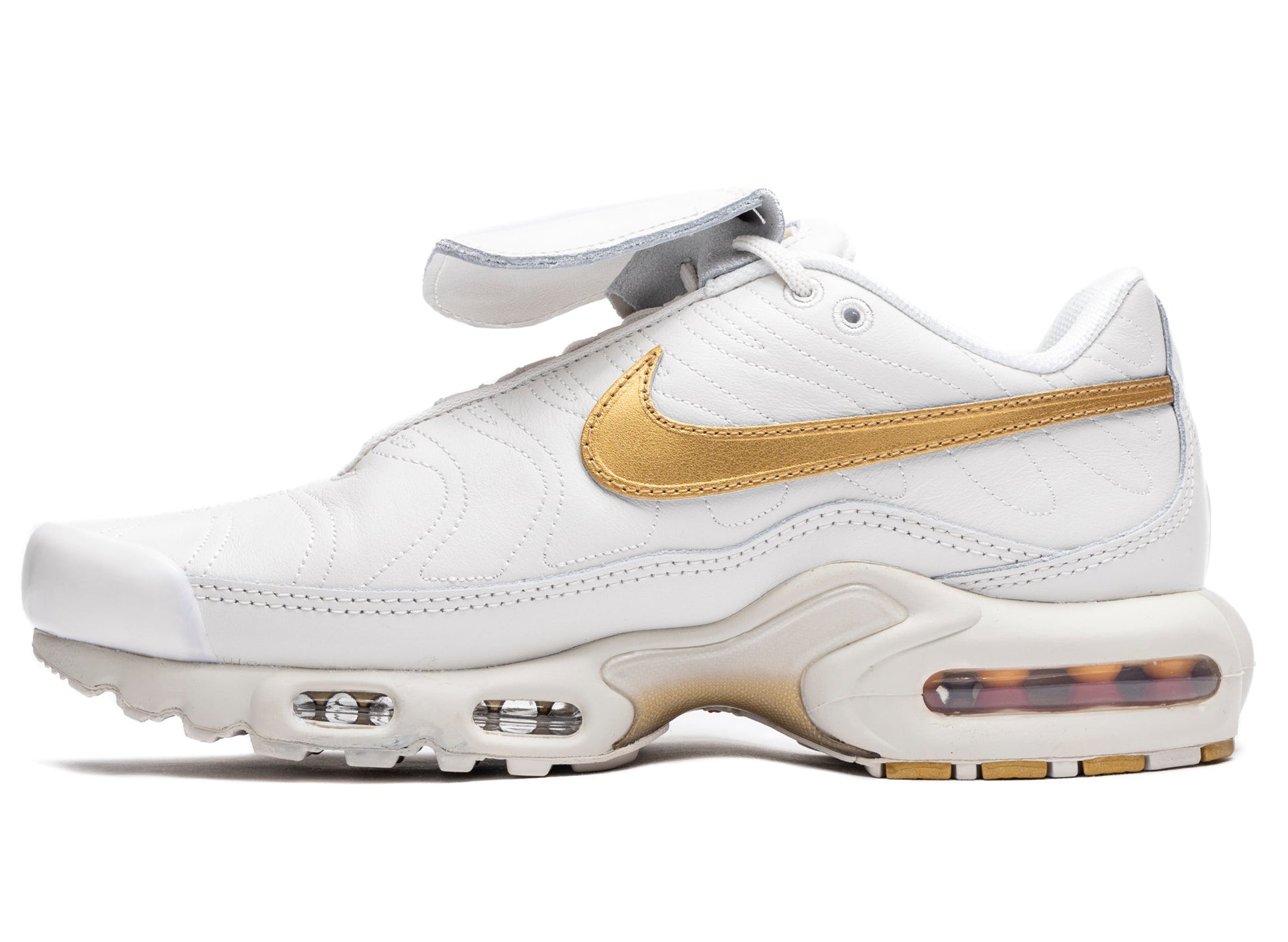 studio-shot-v9-26069