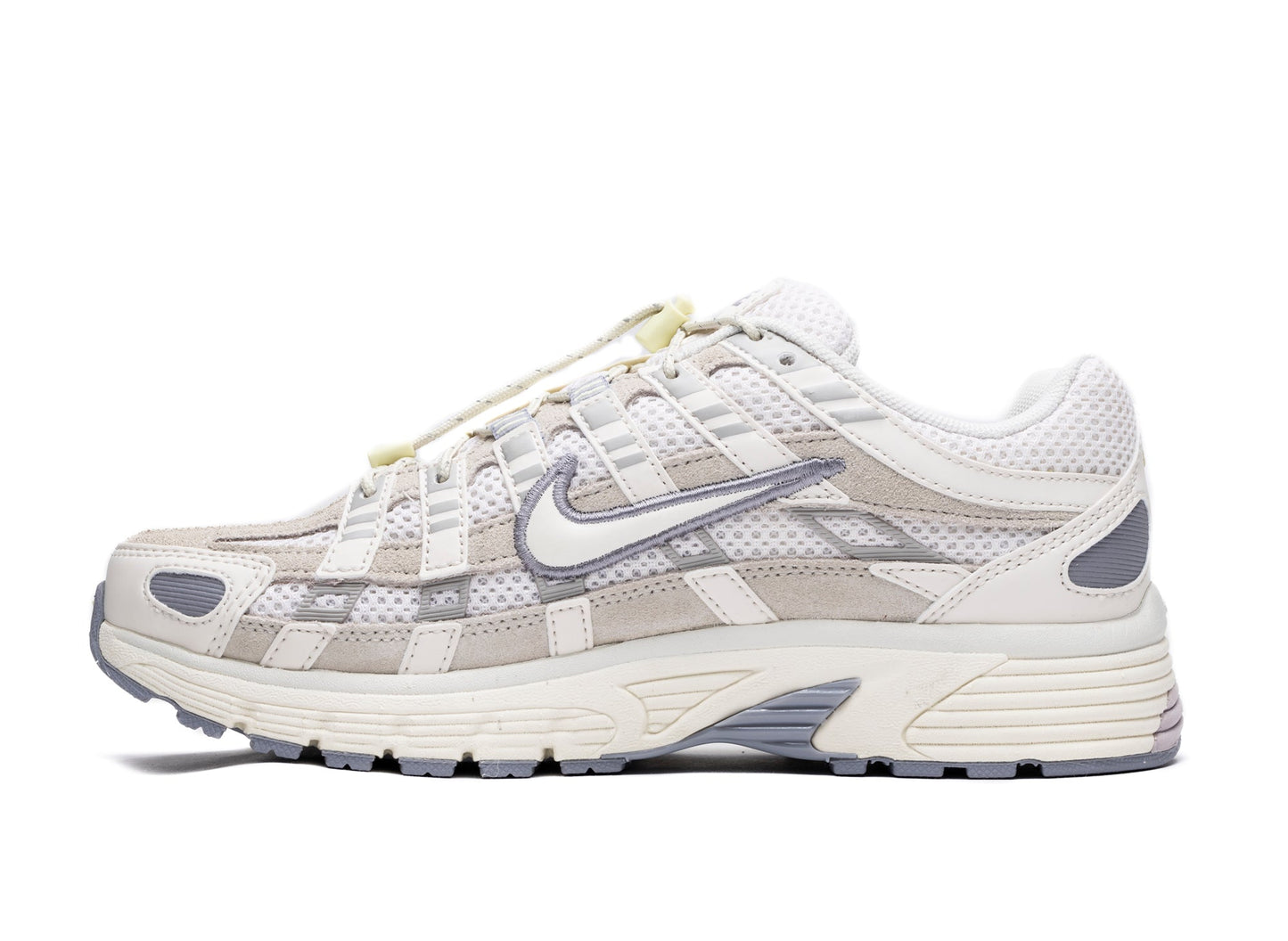 studio-shot-v9-11031