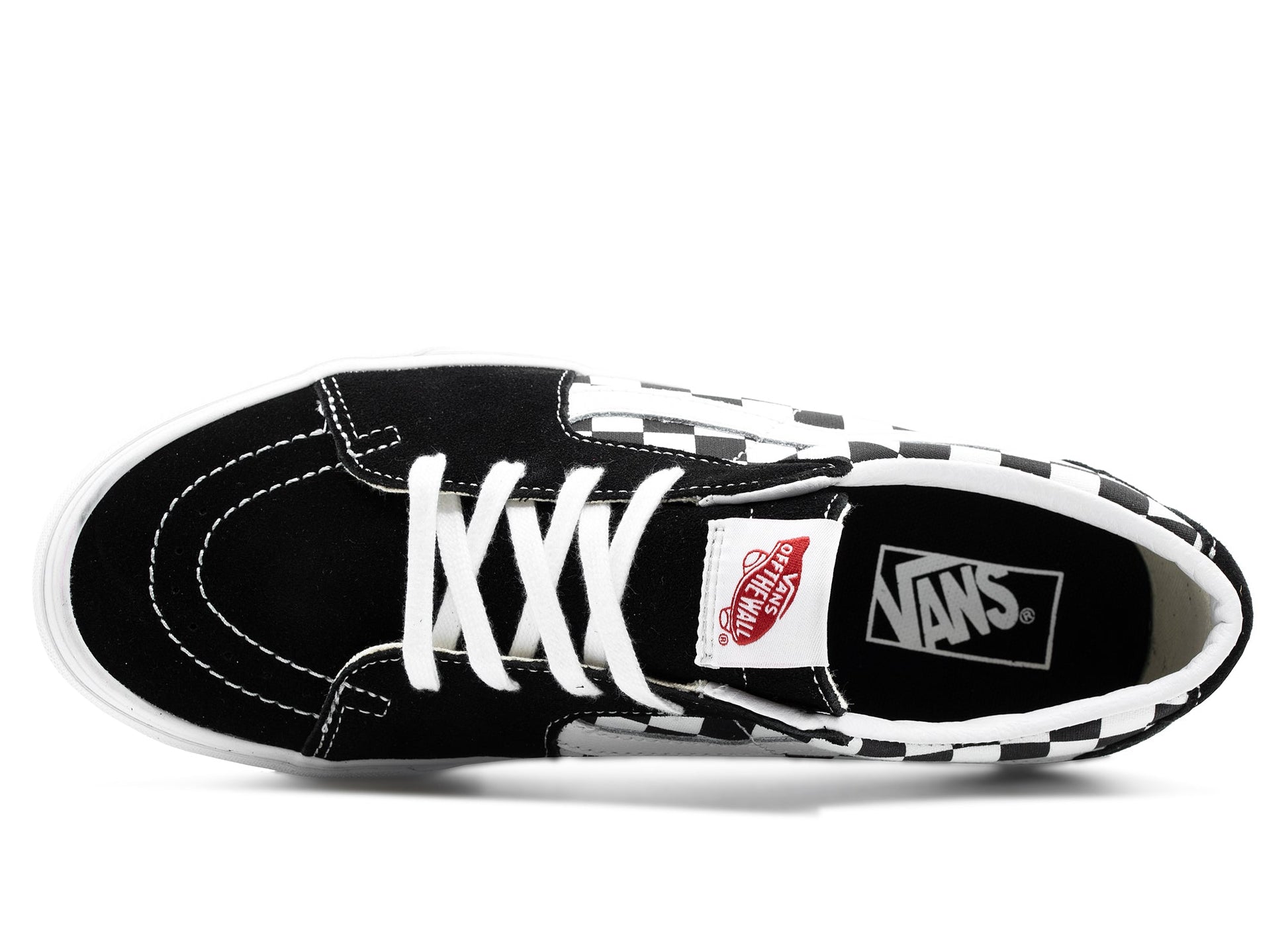 studio-shot-v9-47643