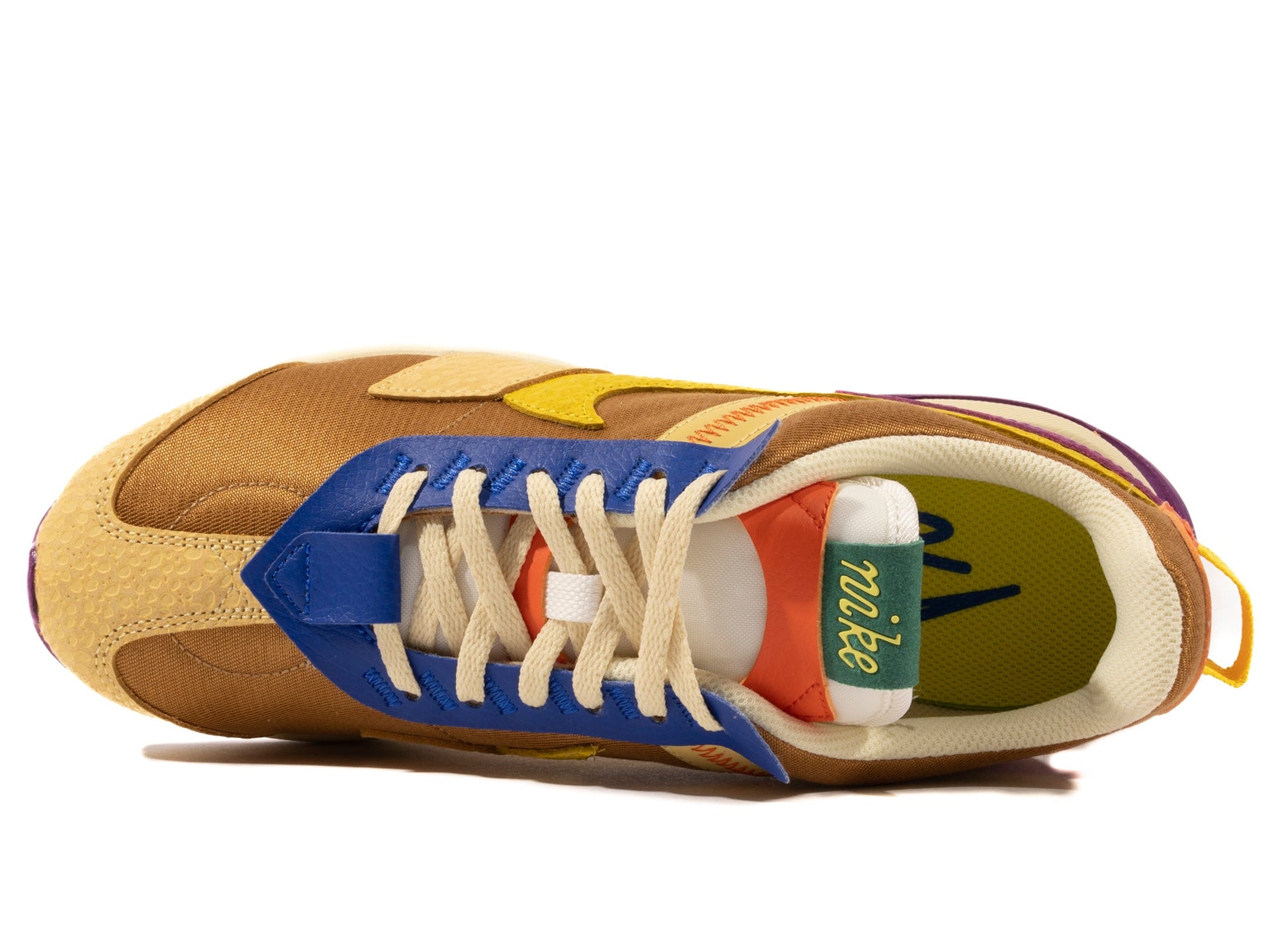 studio-shot-v9-27836