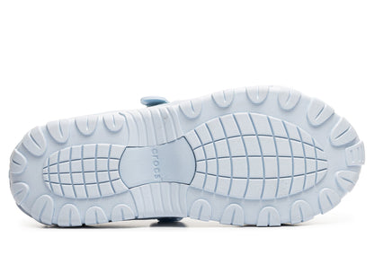 studio-shot-v9-39812