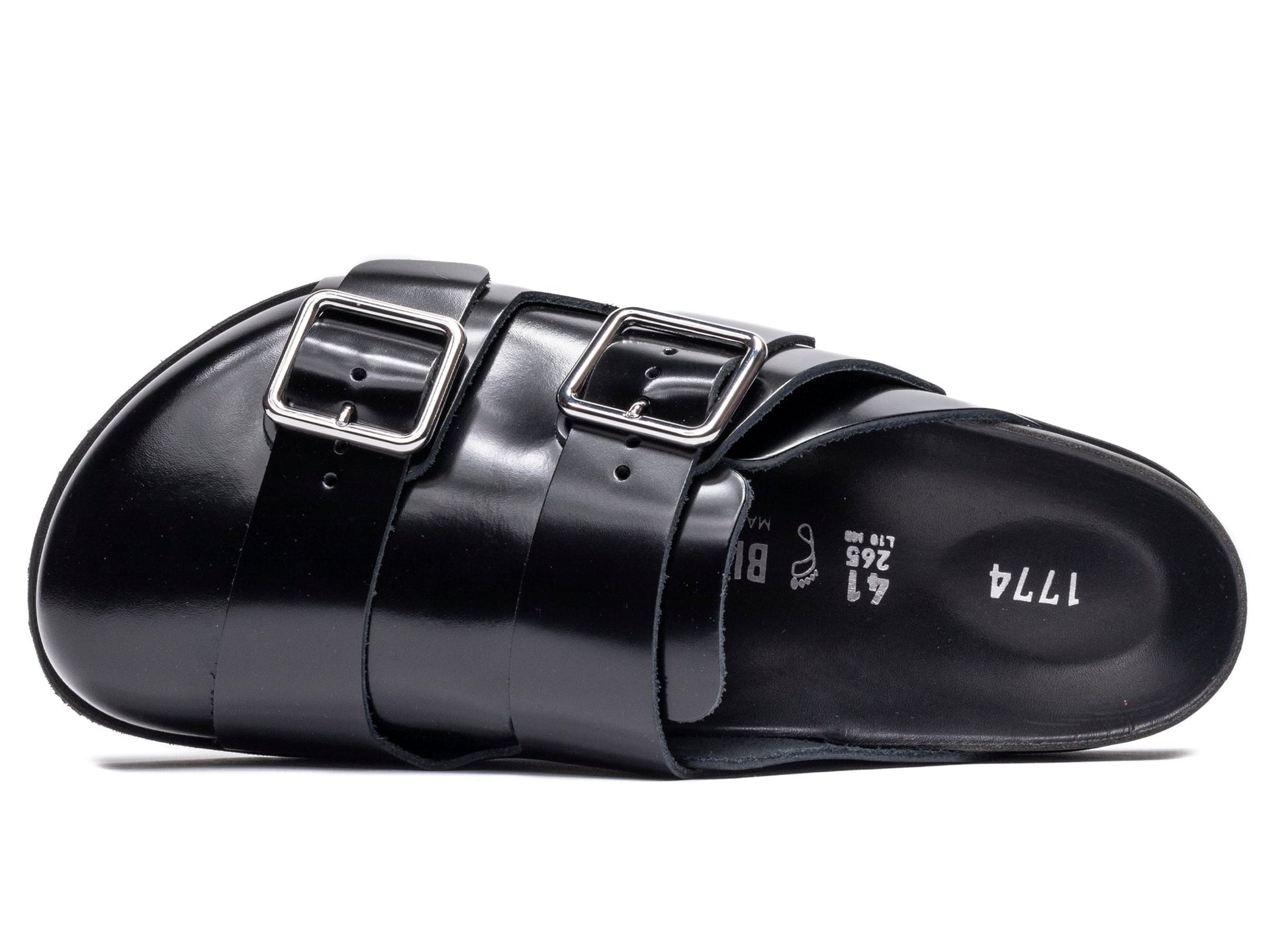 studio-shot-v9-86934