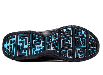 studio-shot-v9-34908