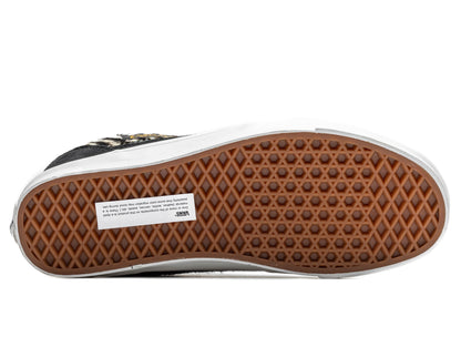 studio-shot-v9-69780