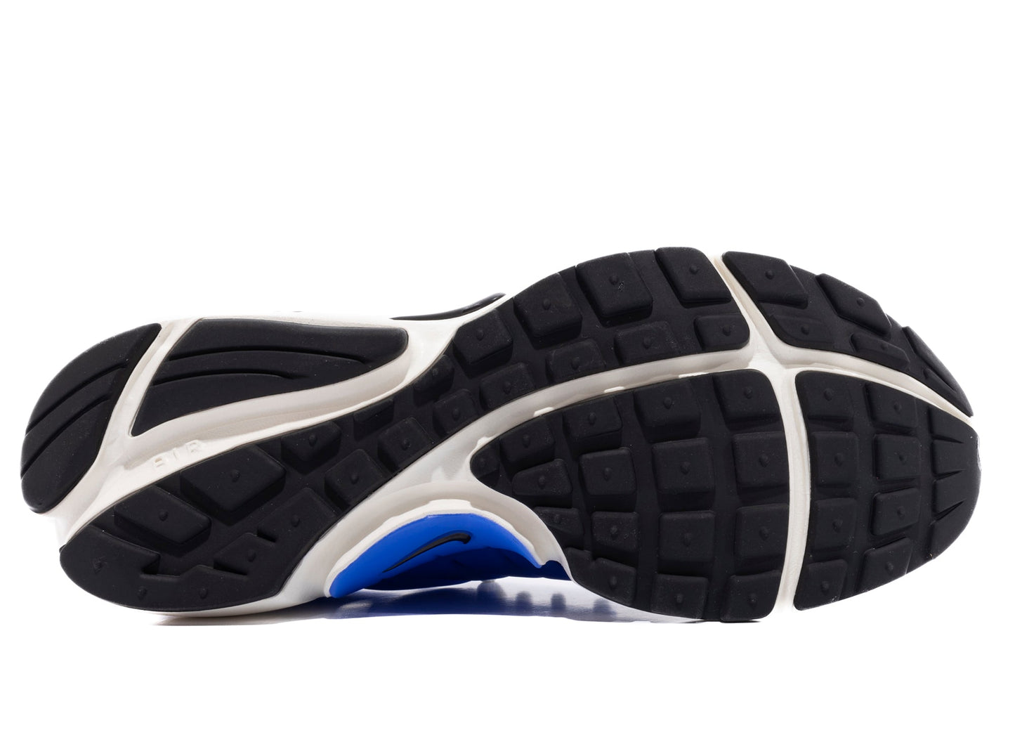 studio-shot-v9-68162