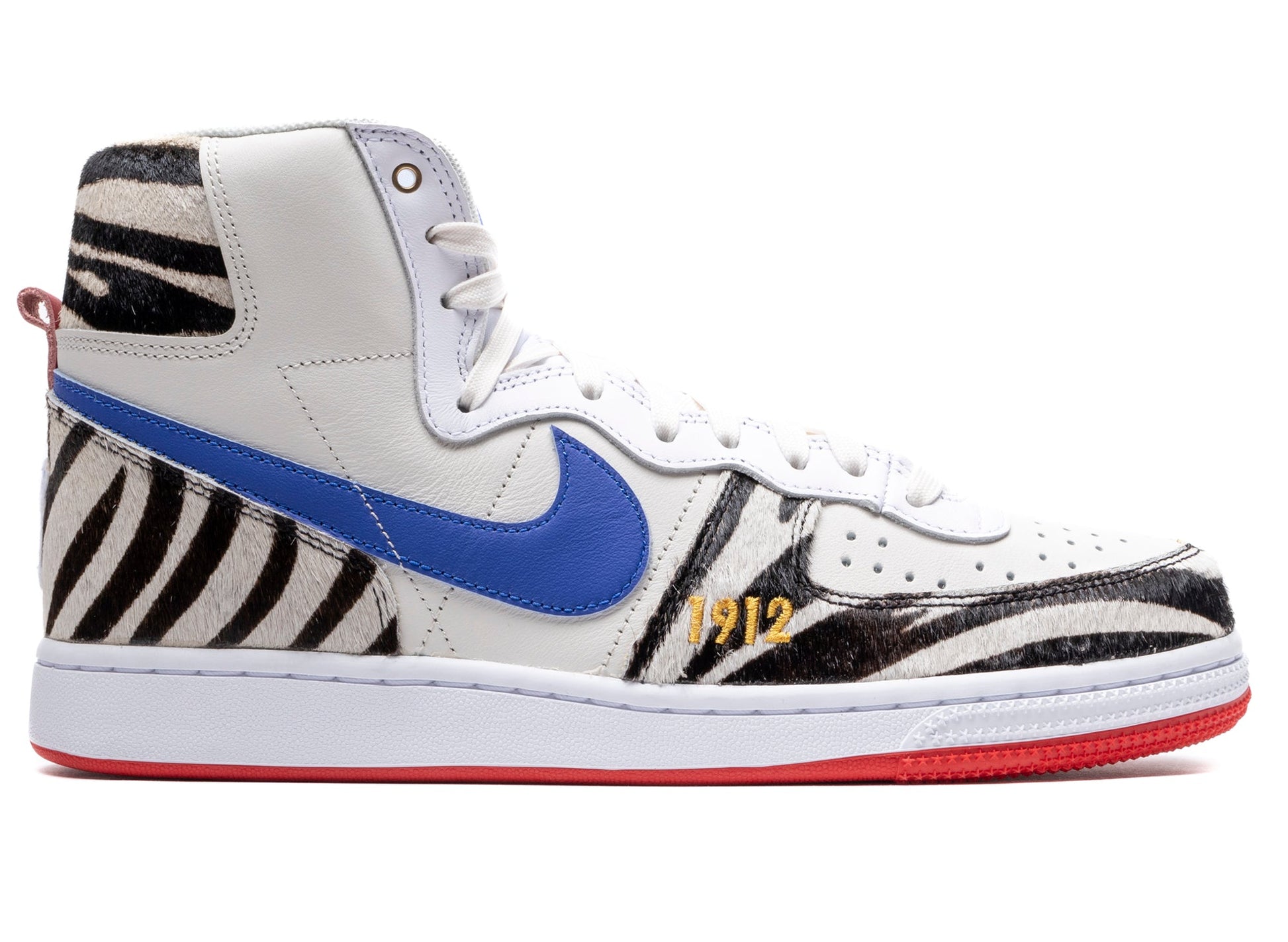 studio-shot-v9-28858