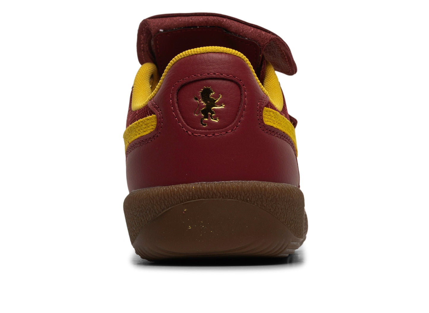 studio-shot-v9-44655