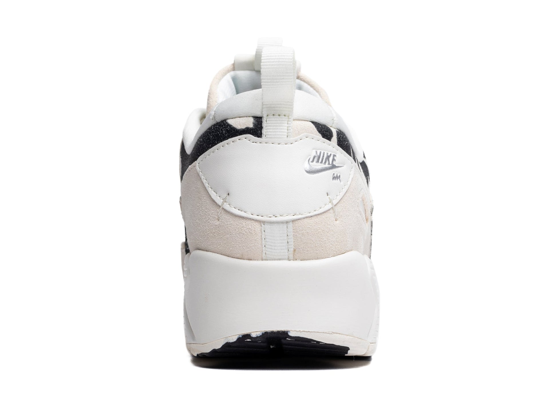 studio-shot-v9-27398