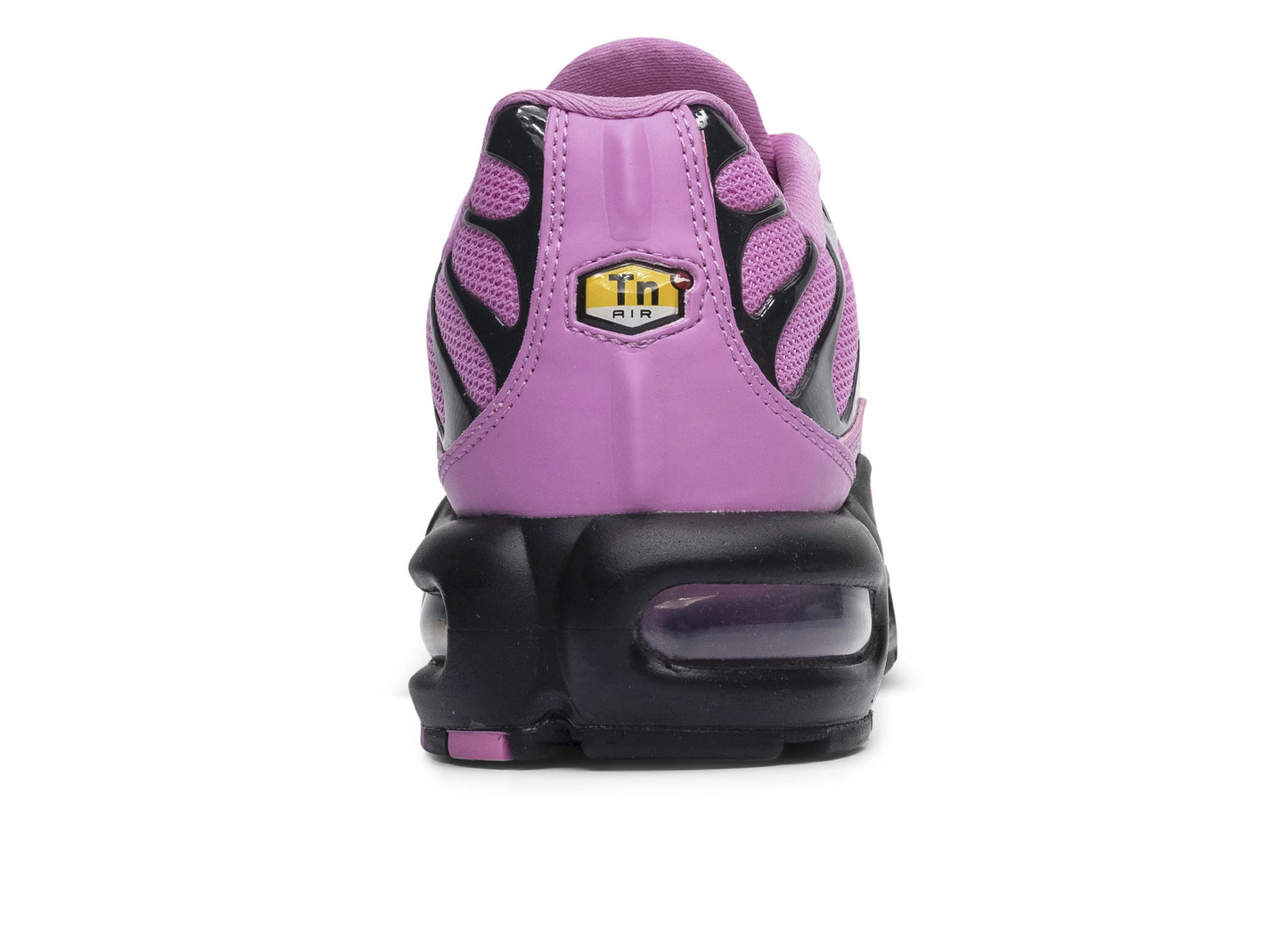 studio-shot-v9-97518