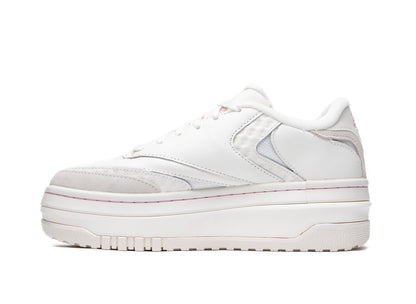 studio-shot-v9-22808