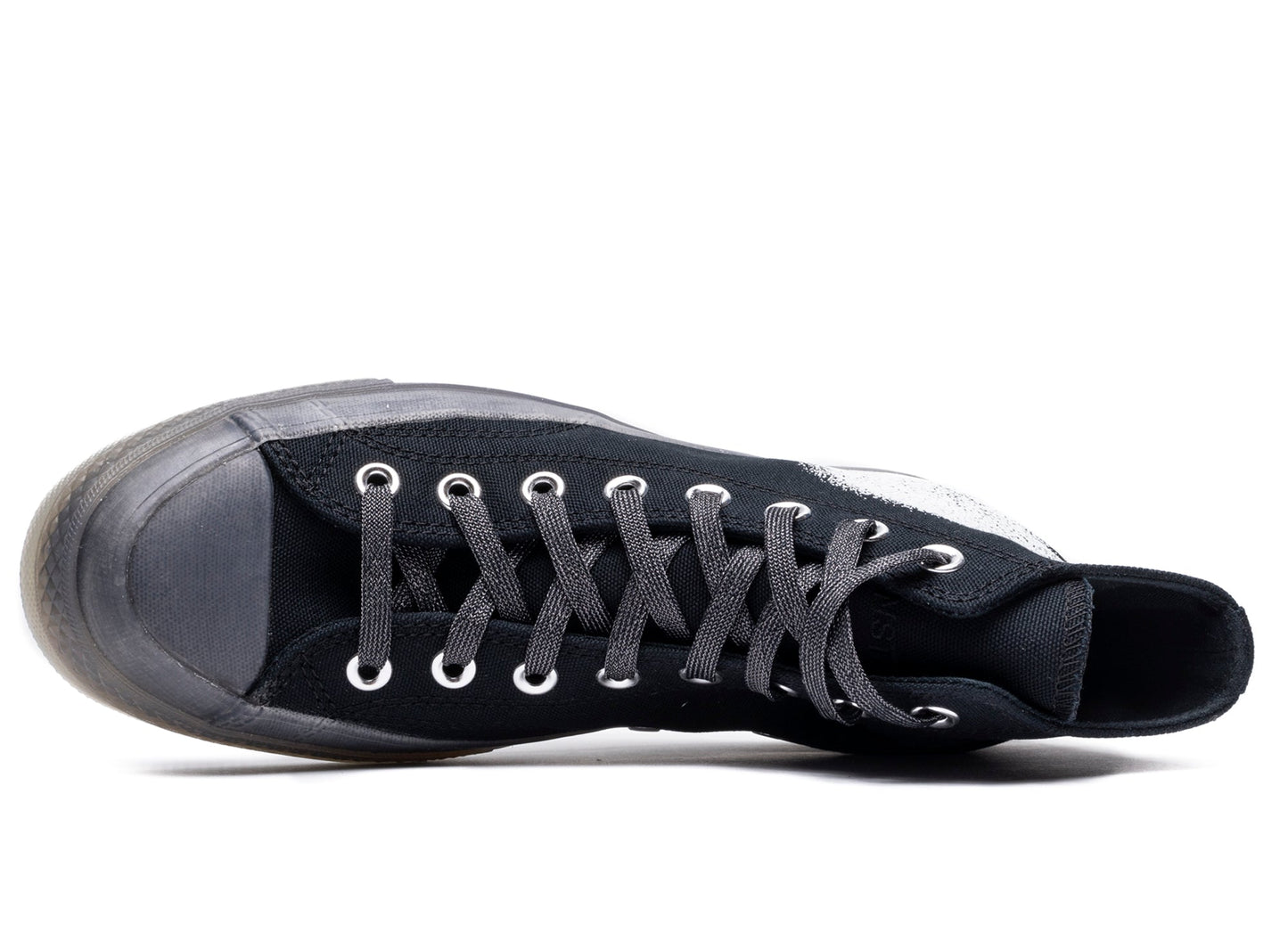 studio-shot-v9-70679