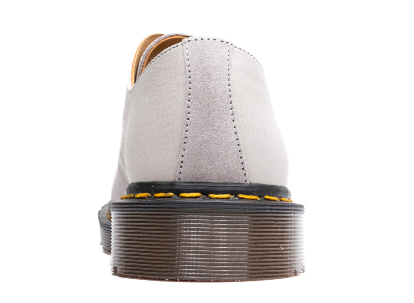 studio-shot-v9-73657