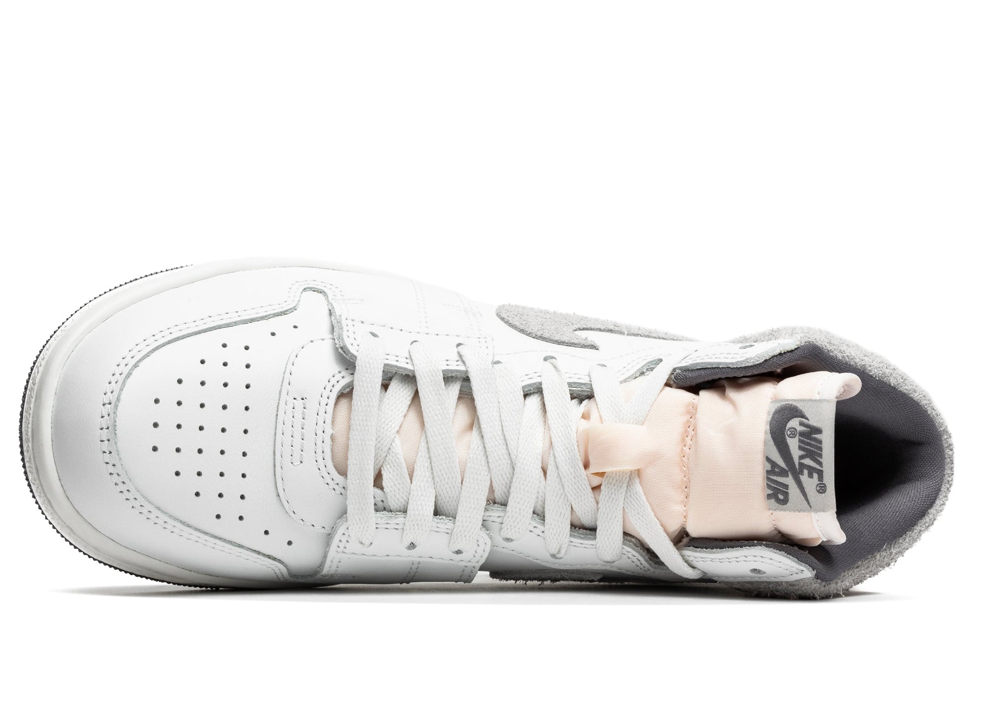 studio-shot-v9-16922