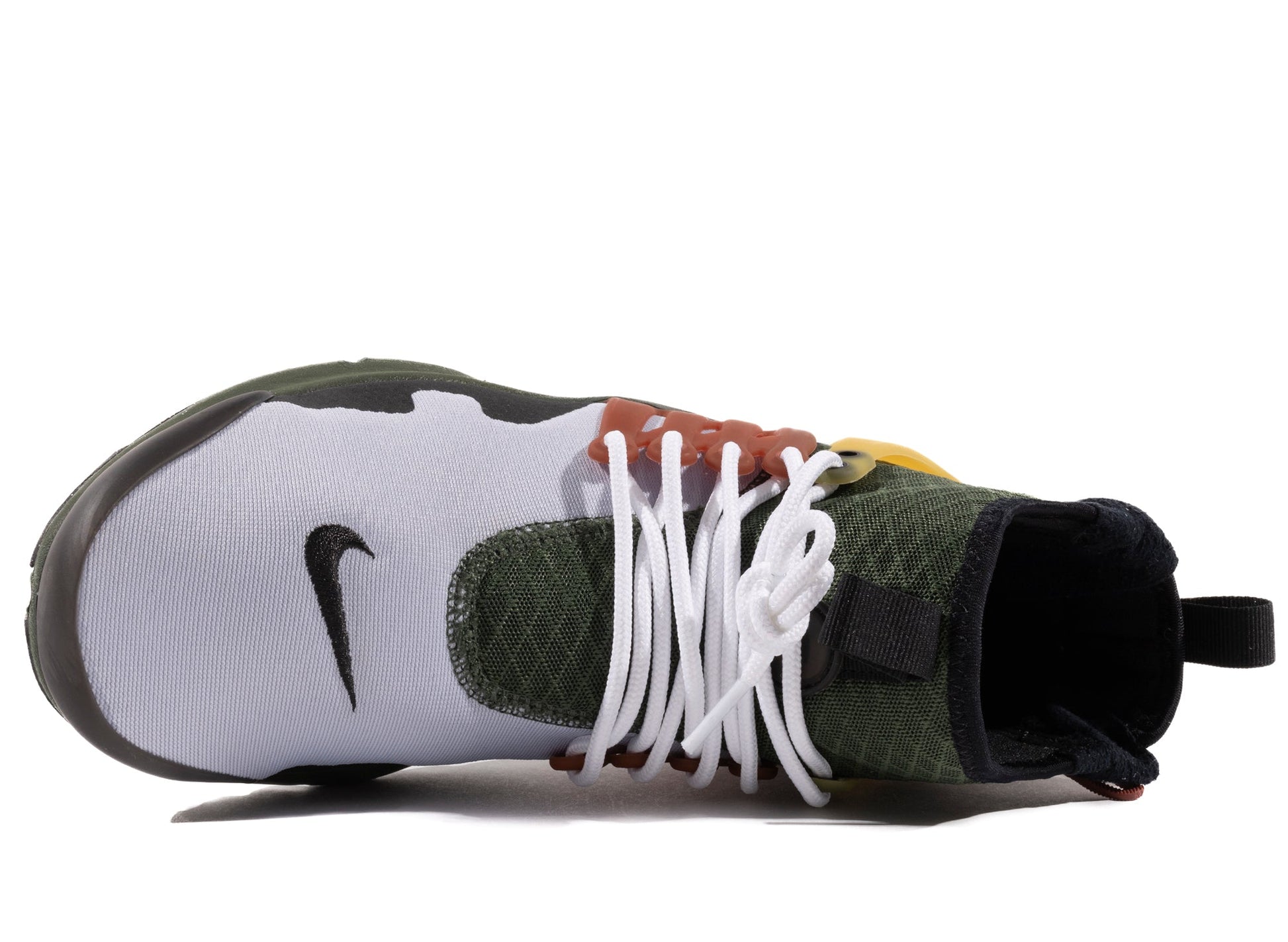 studio-shot-v9-85047