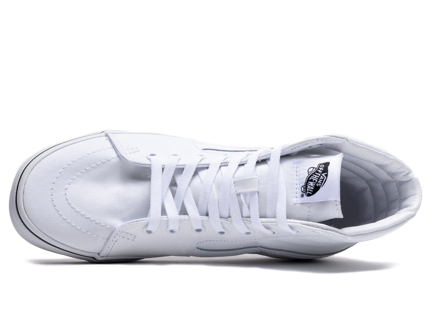 studio-shot-v9-30831