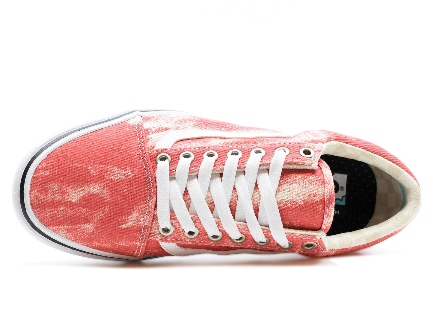 studio-shot-v9-31035