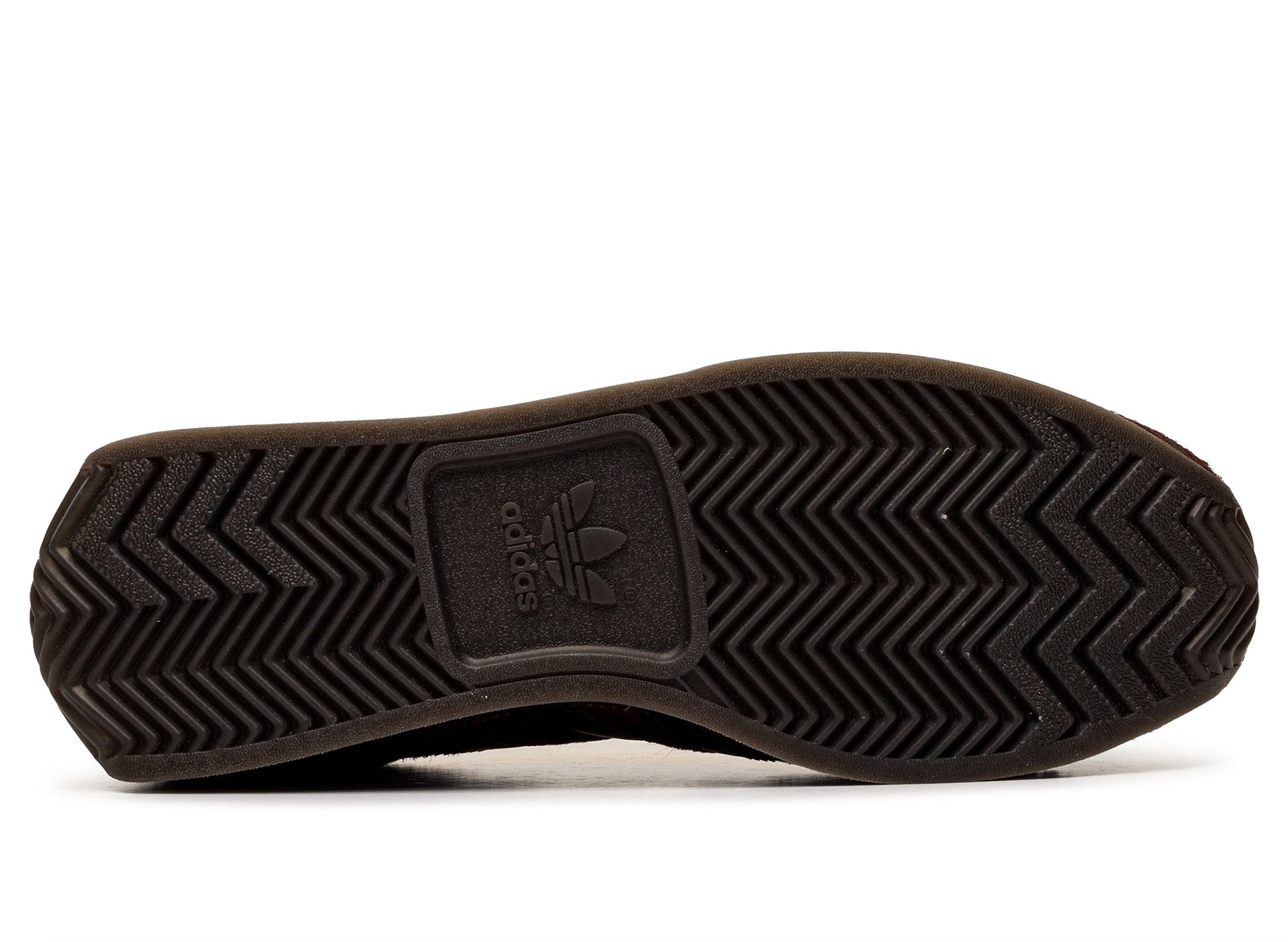 studio-shot-v9-99495