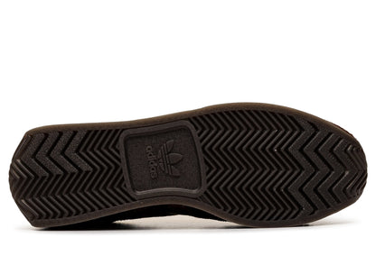 studio-shot-v9-99495