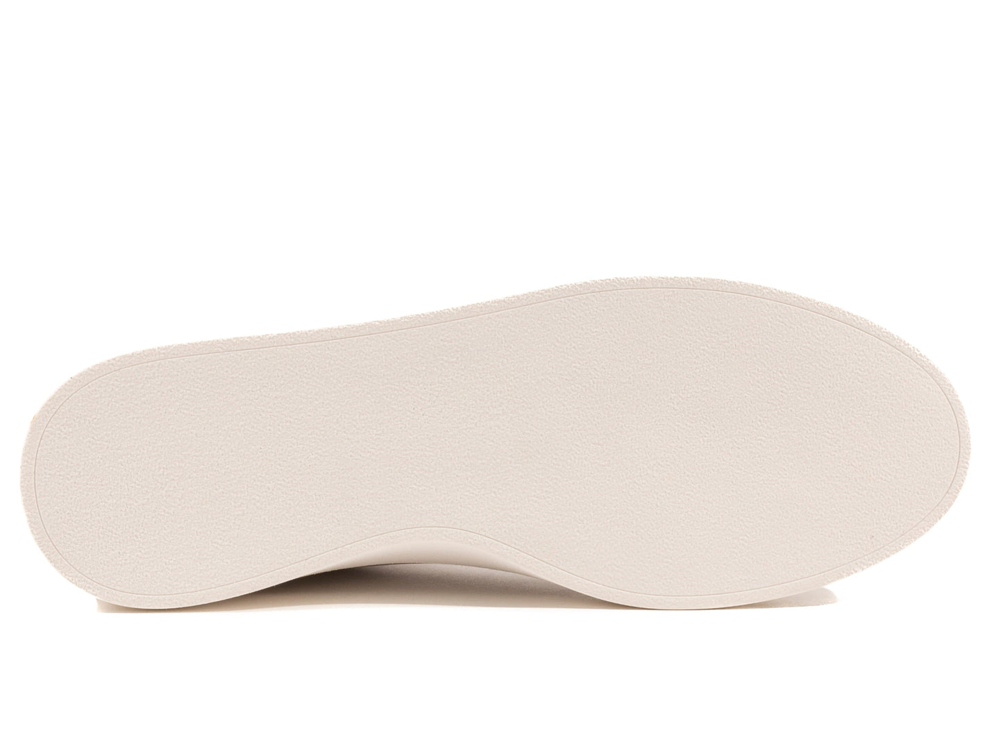 studio-shot-v9-14678