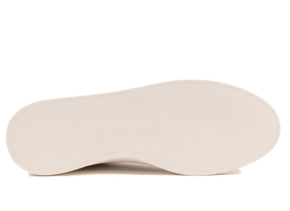 studio-shot-v9-14678