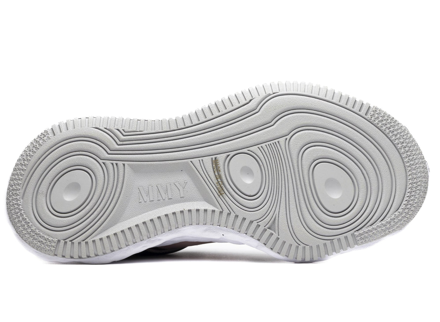 studio-shot-v9-18995