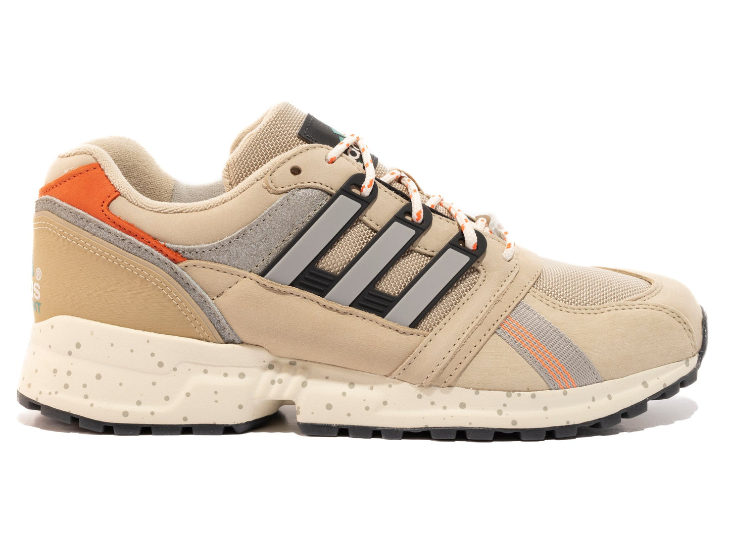 studio-shot-v9-91412