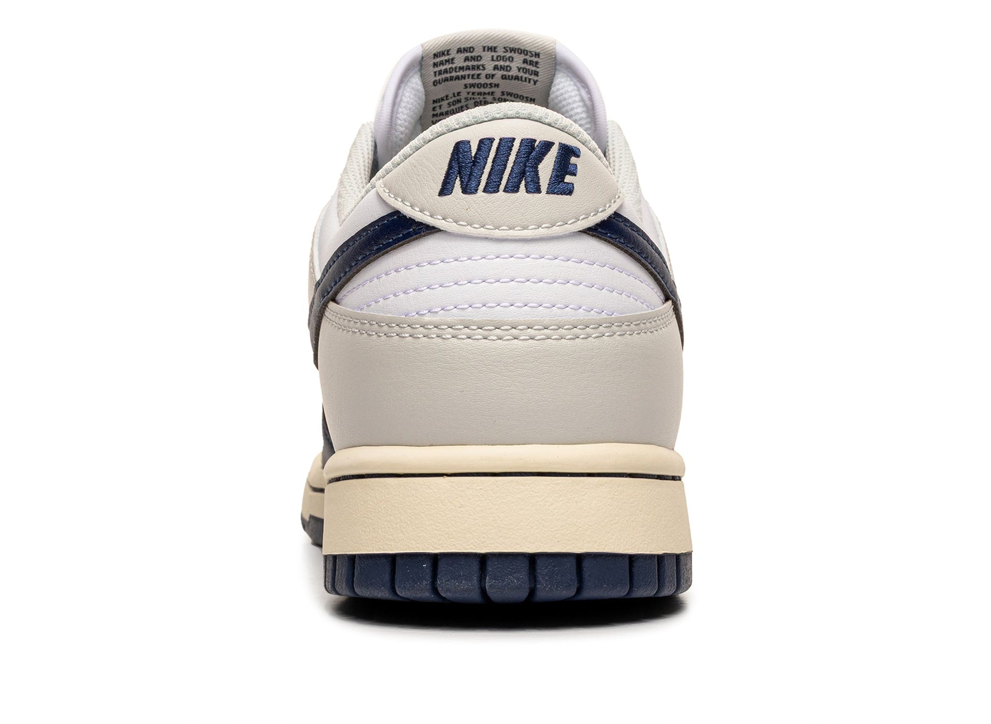 studio-shot-v9-36633