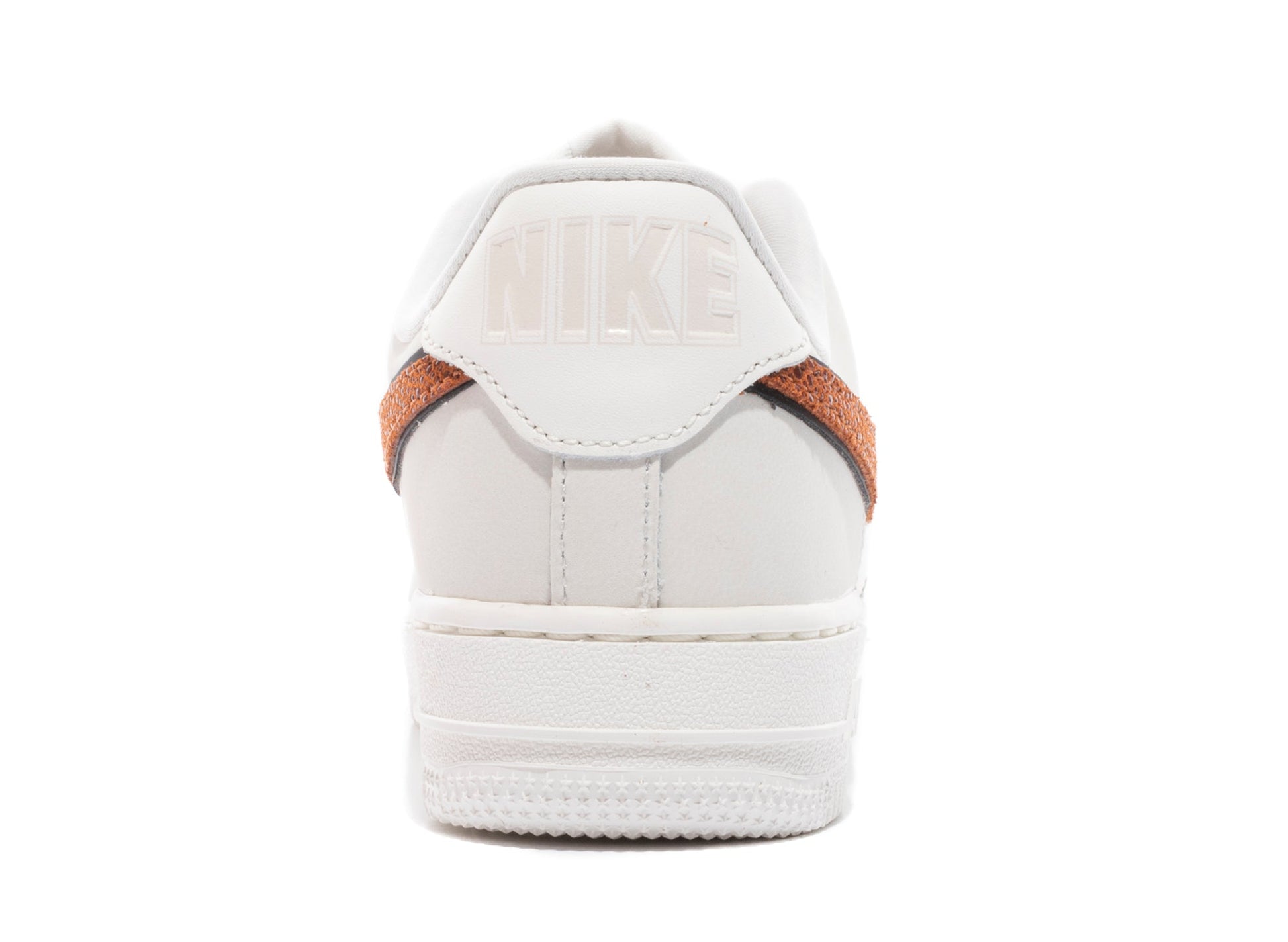 studio-shot-v9-66140