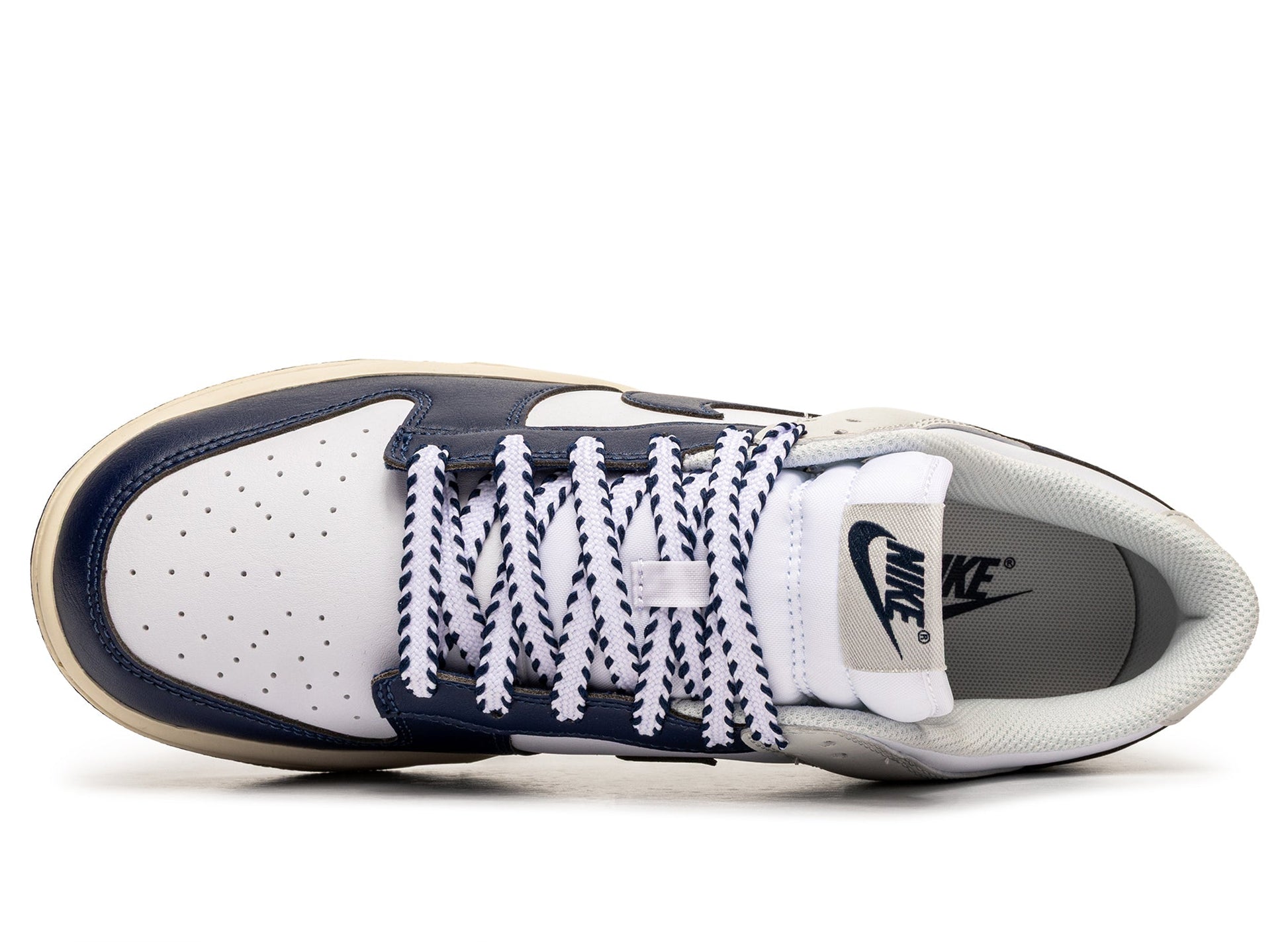 studio-shot-v9-22944