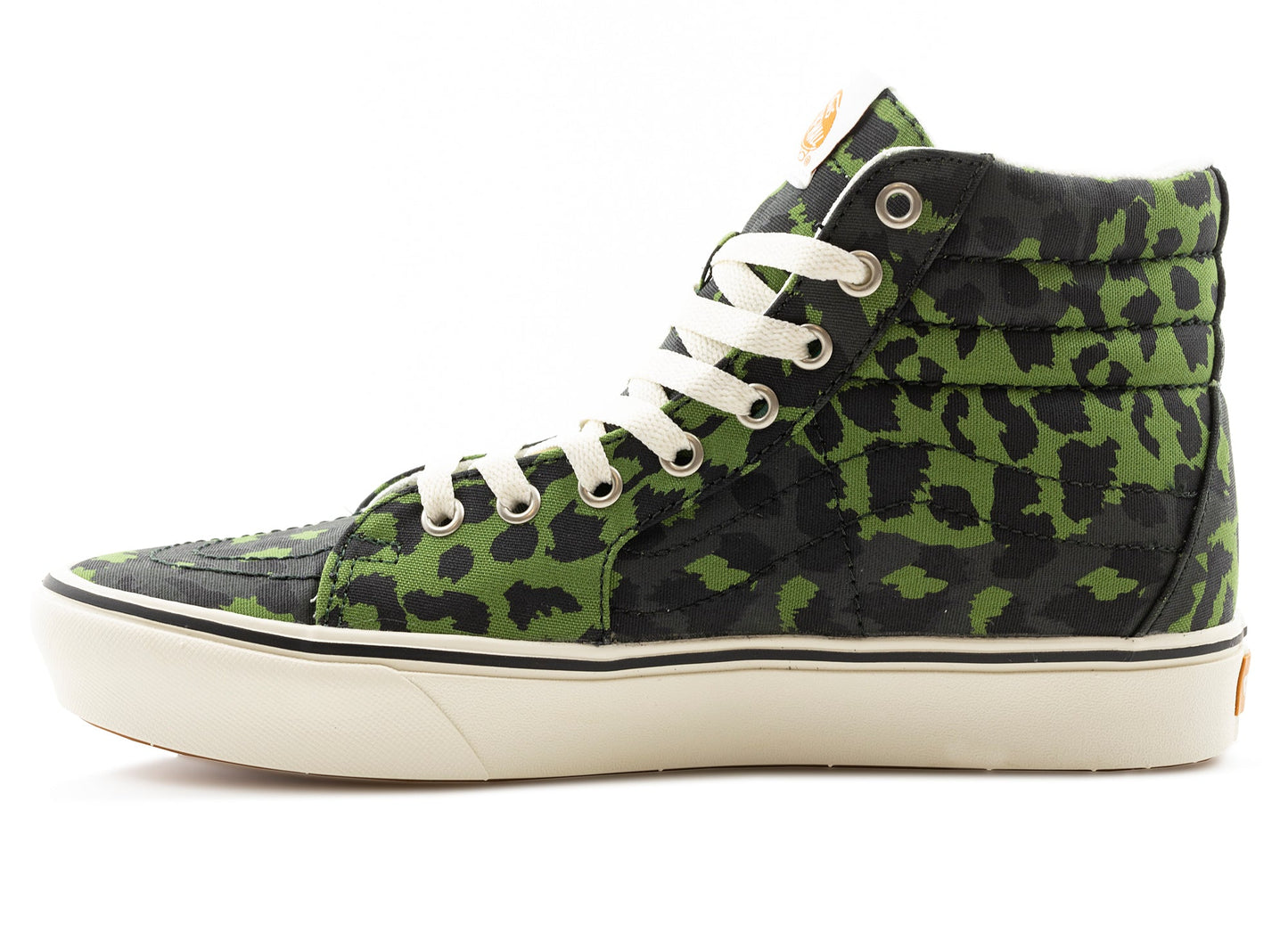 studio-shot-v9-58087