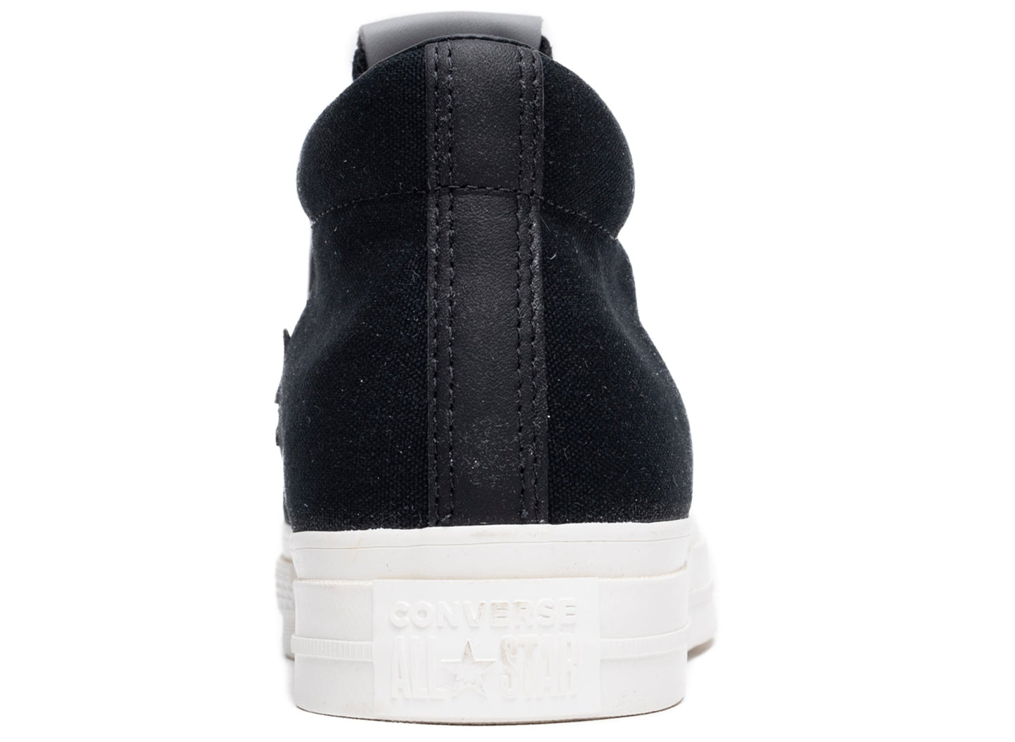 studio-shot-v9-97663