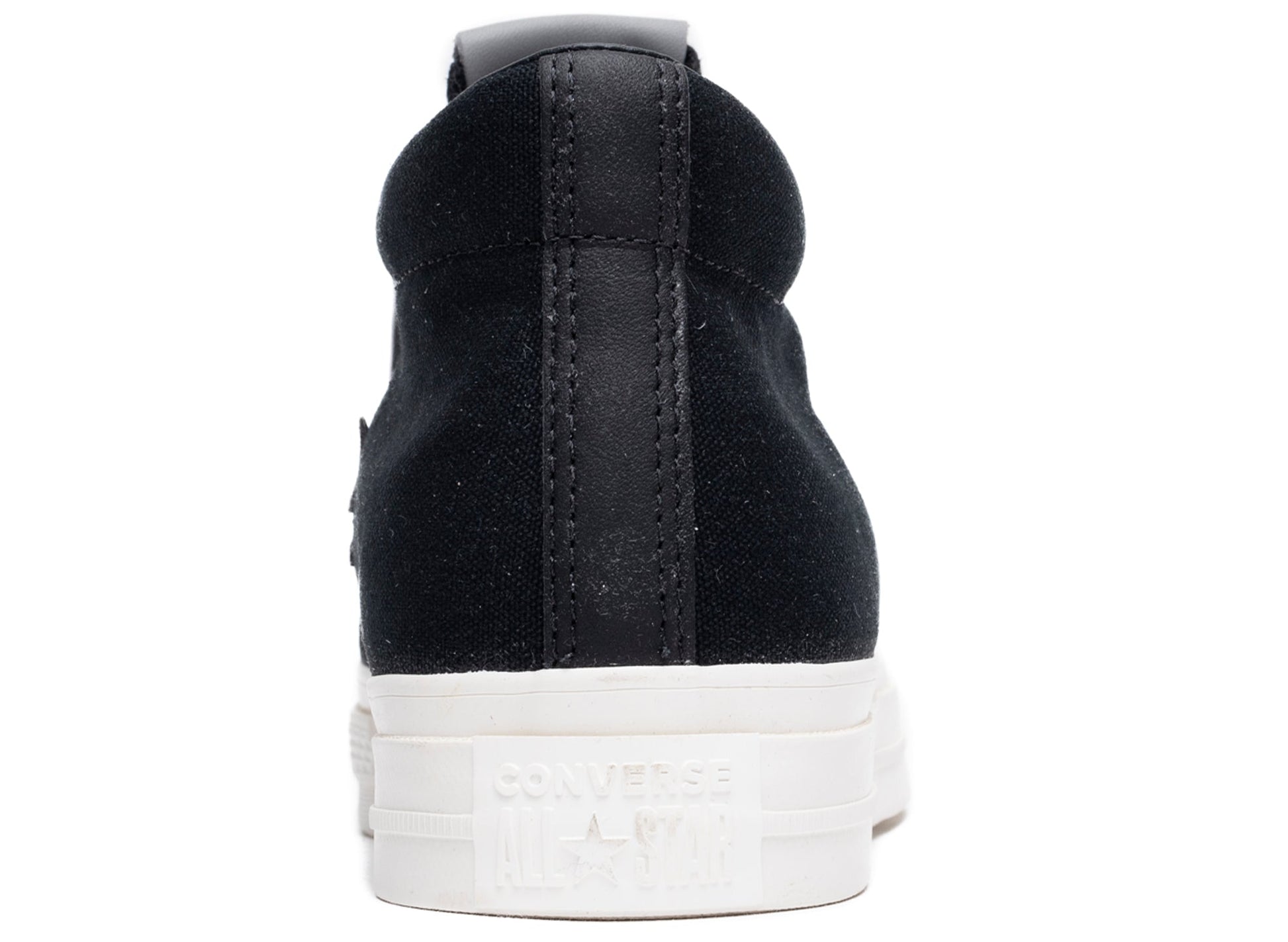 studio-shot-v9-97663