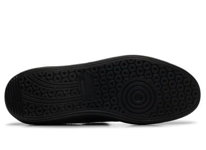 studio-shot-v9-61718