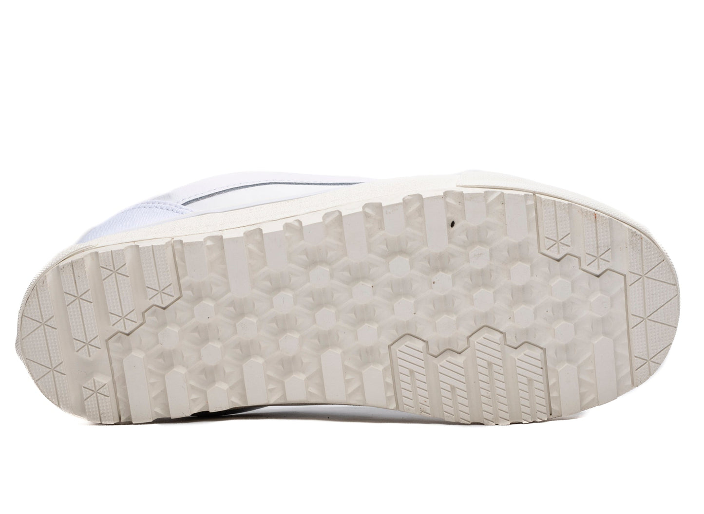 studio-shot-v9-81459