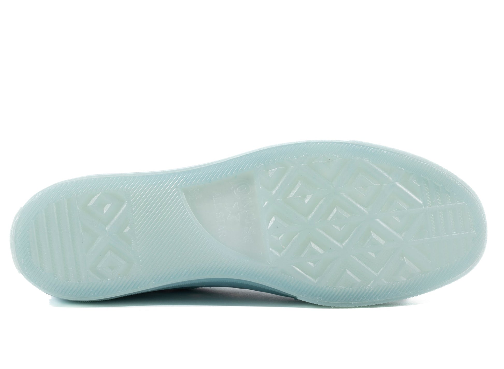 studio-shot-v9-76680