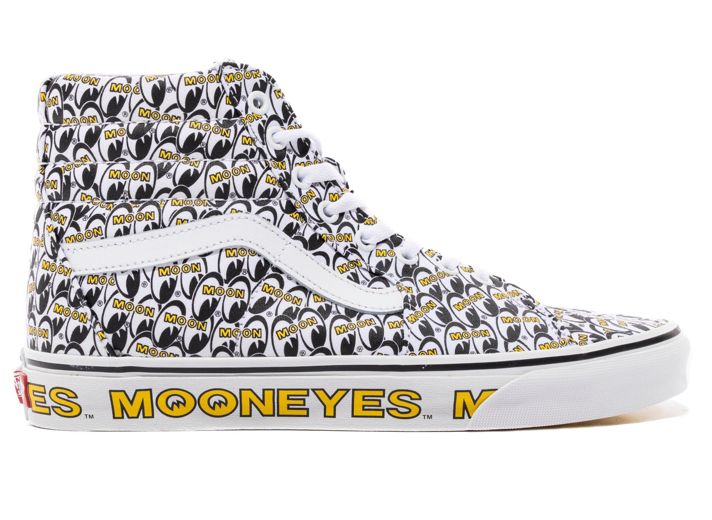 studio-shot-v9-93521