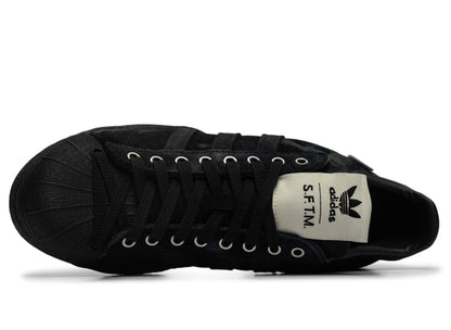 studio-shot-v9-21103