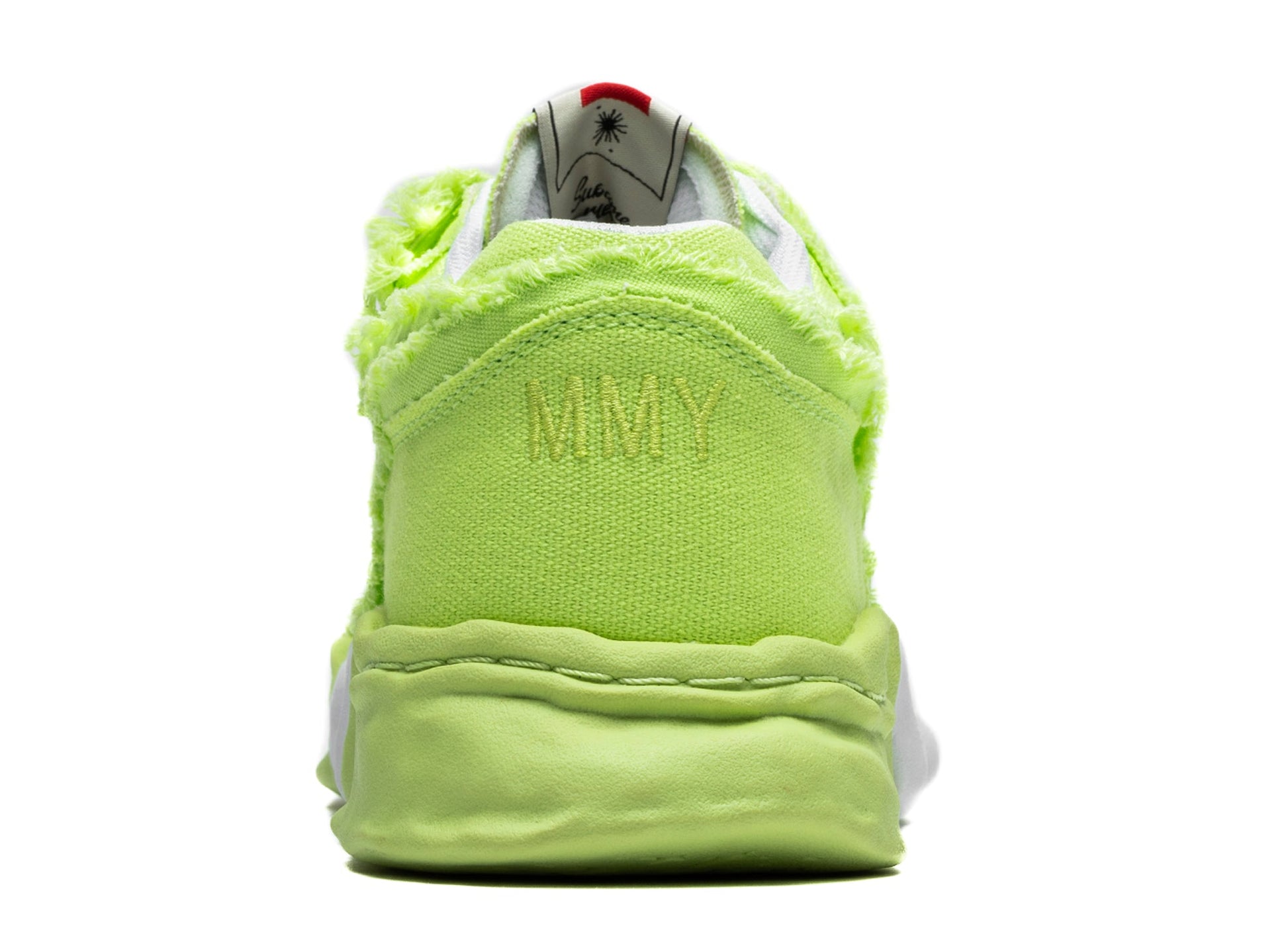 studio-shot-v9-73529