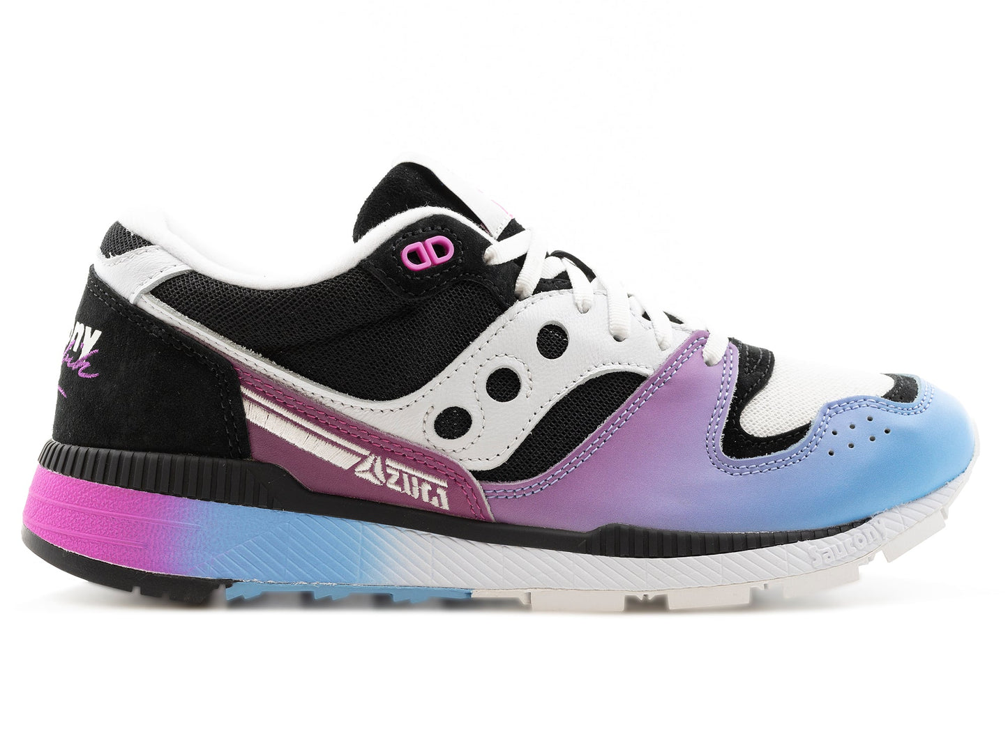 studio-shot-v9-38390