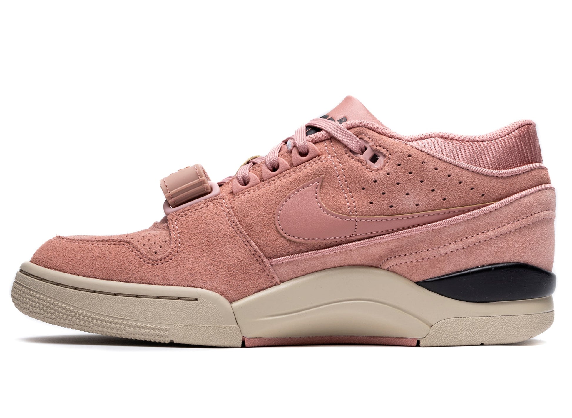 studio-shot-v9-85569