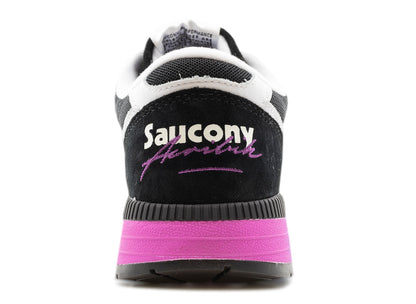 studio-shot-v9-14764