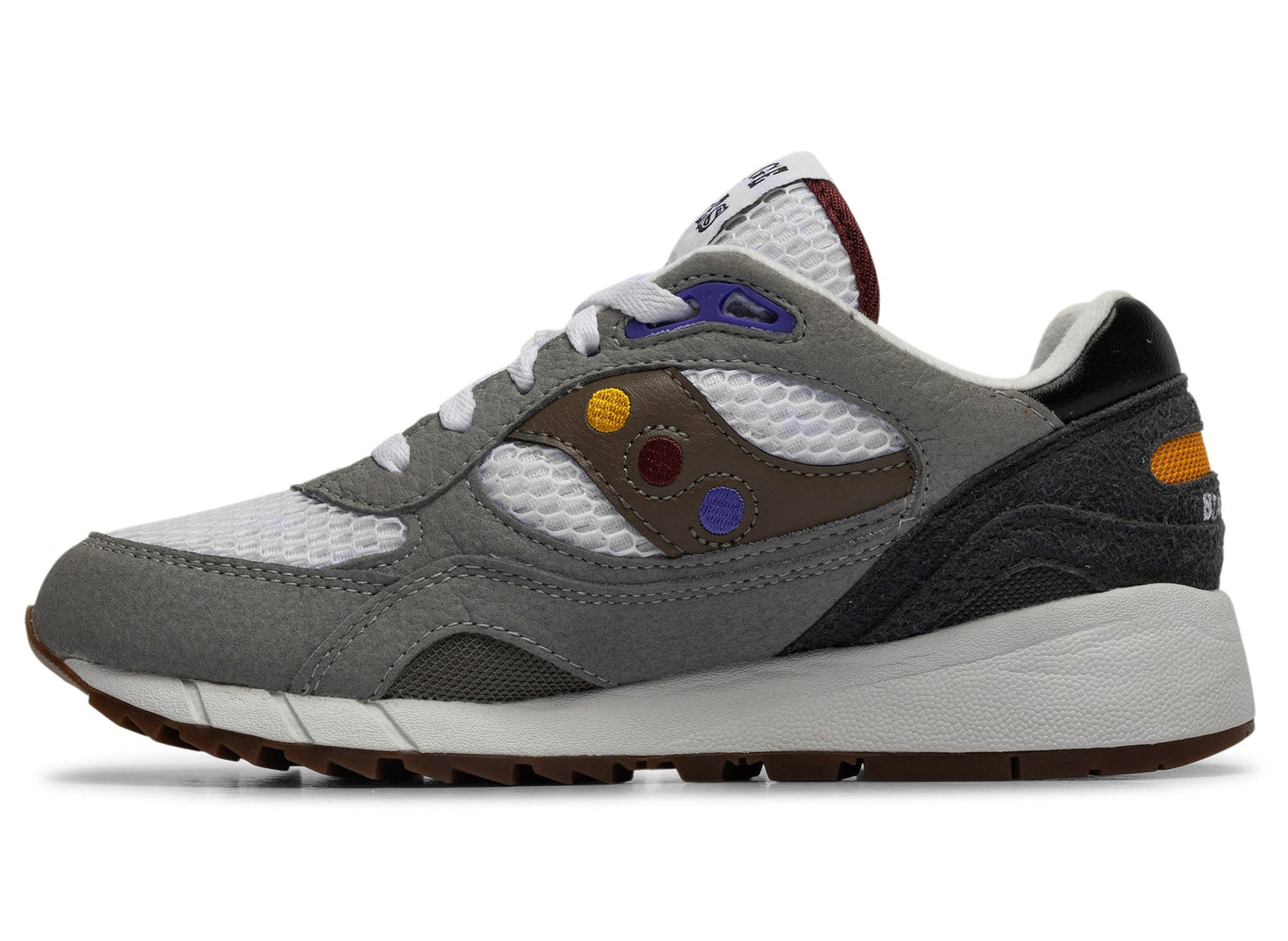 studio-shot-v9-37485