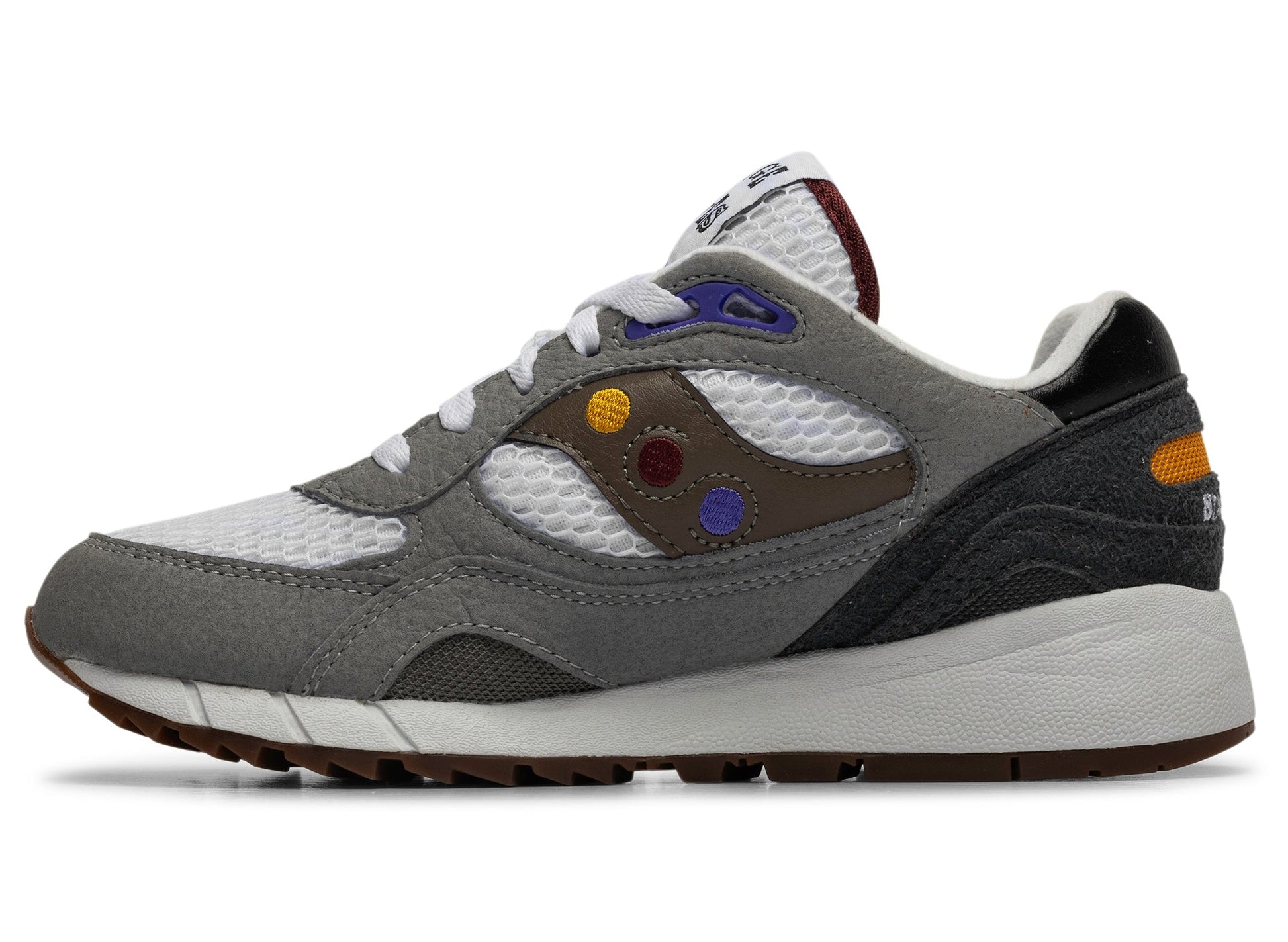 studio-shot-v9-37485