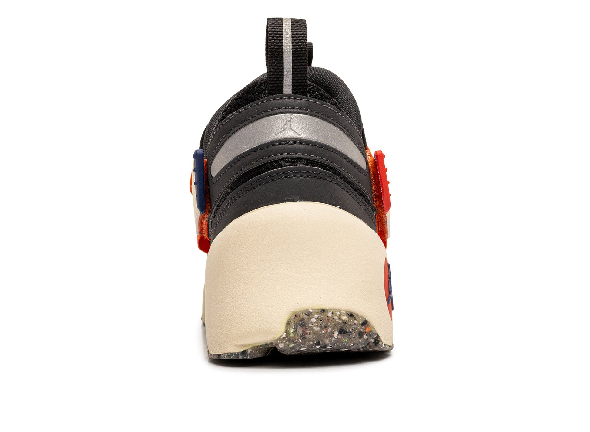 studio-shot-v9-55895