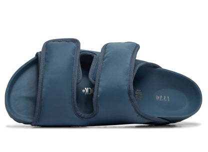 studio-shot-v9-97349