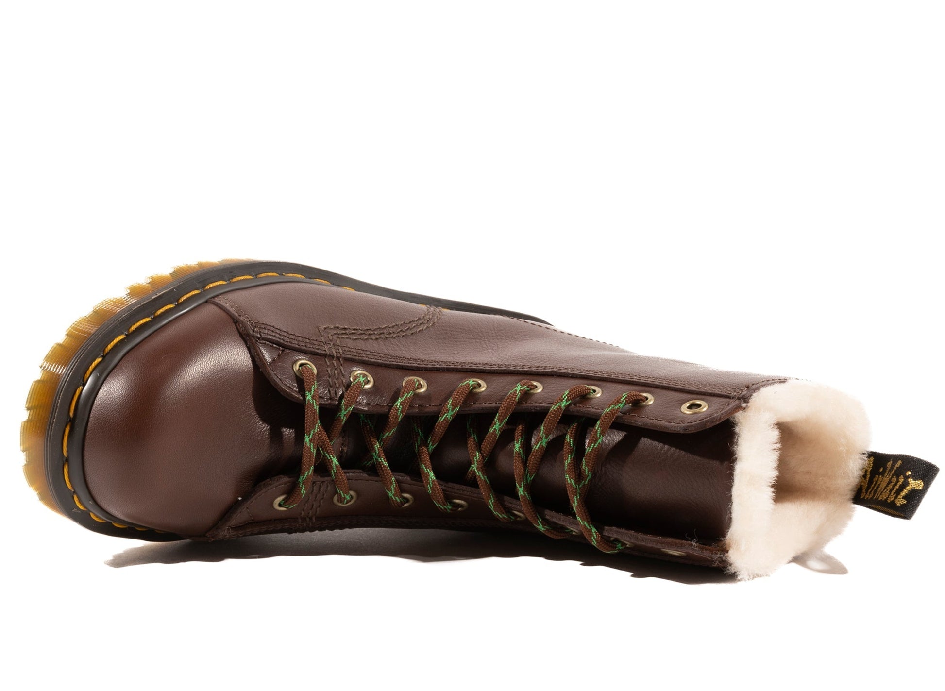 studio-shot-v9-36463