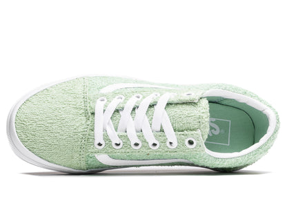 studio-shot-v9-46220