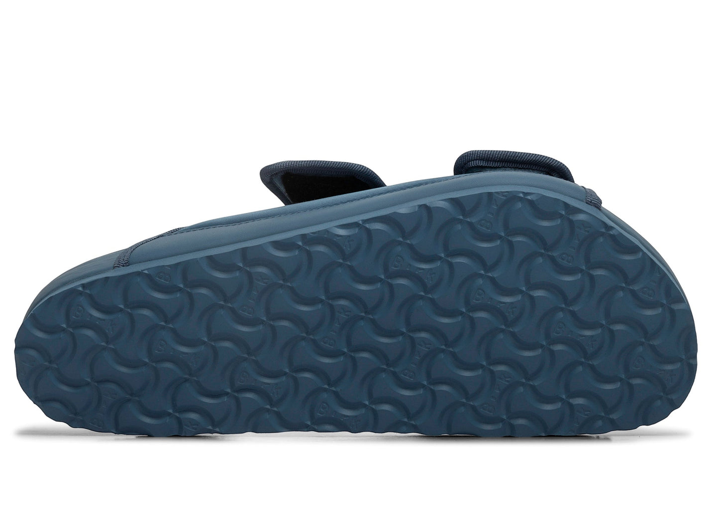 studio-shot-v9-75377