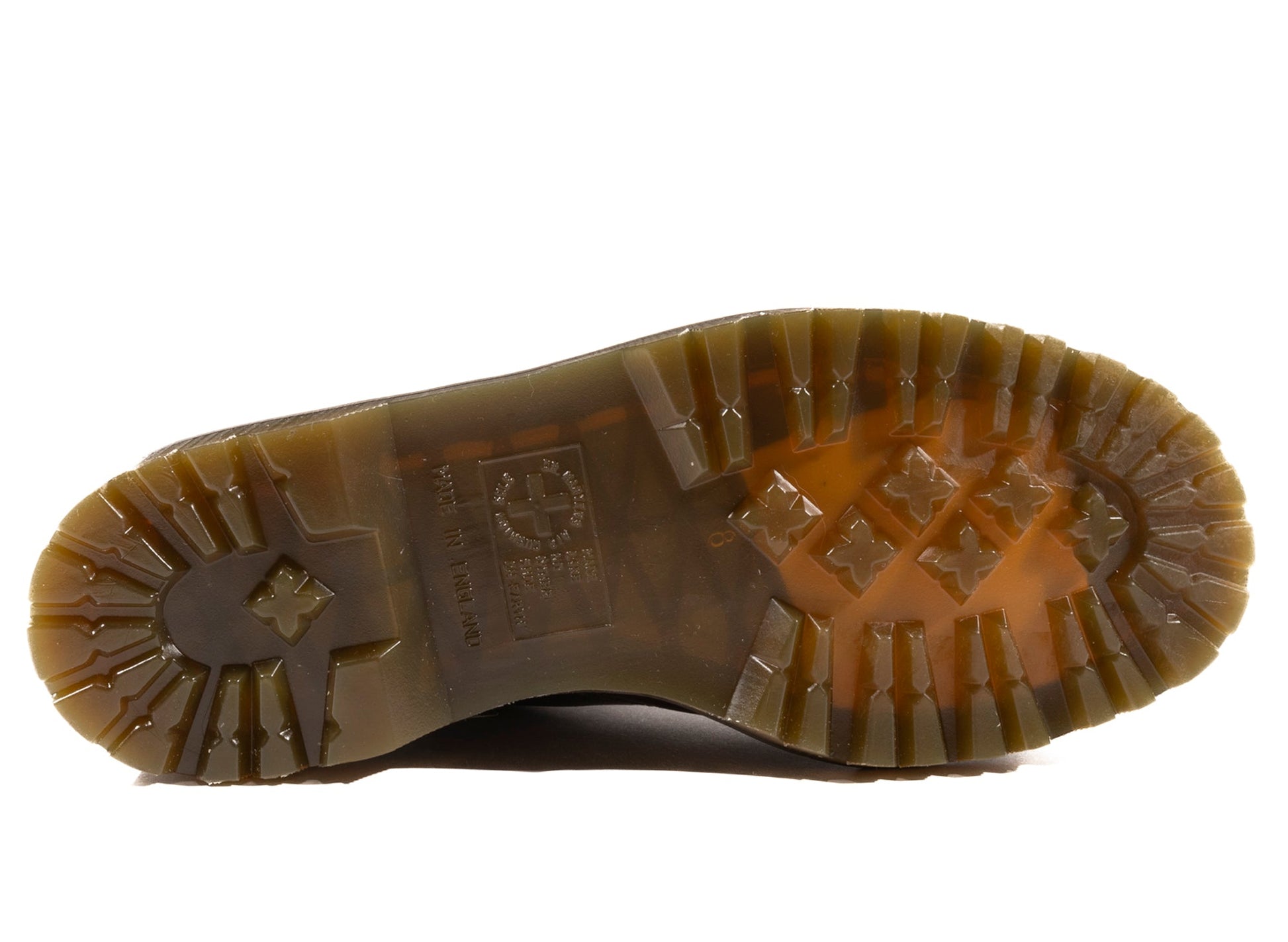 studio-shot-v9-98210